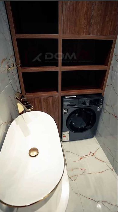 Продается евро квартира/ Мирабадский р/ Skyline Tower