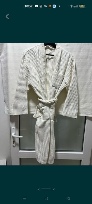 Продам халаты вавельные.