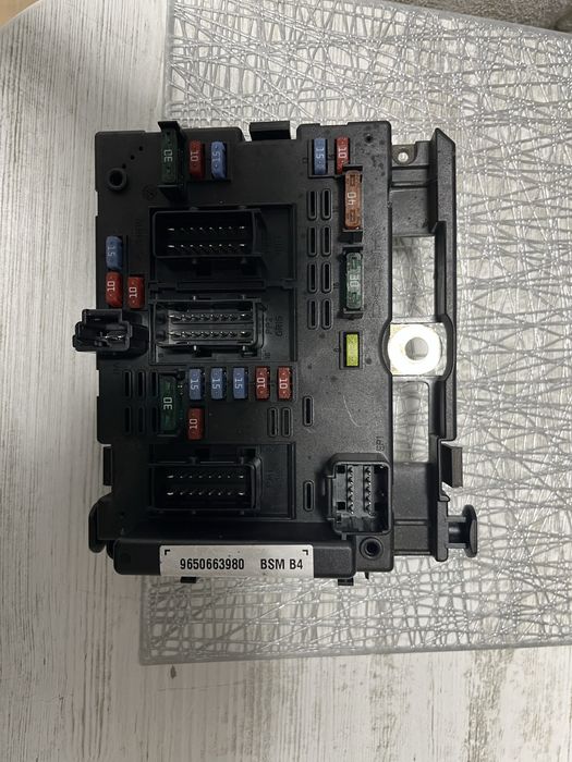 Бушониера за Пежо 206,207