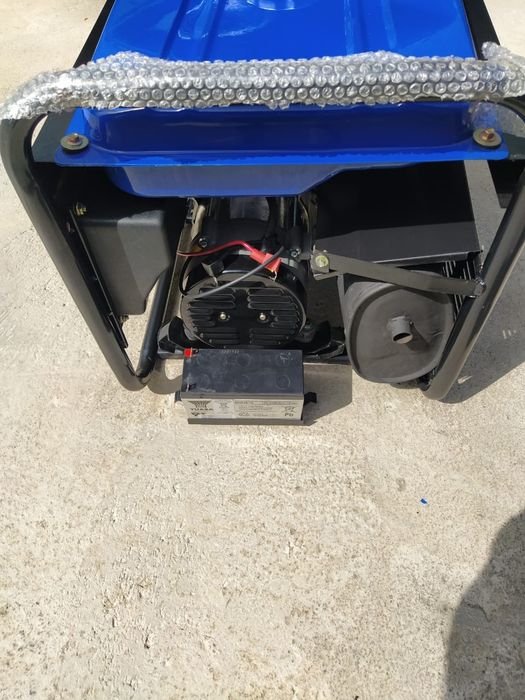 Продам Генератор