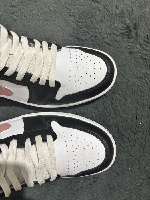 Air Jordan 1 Low