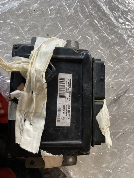 Компютри двигател Рено Клио II 1.2  2002 - 2006 г.