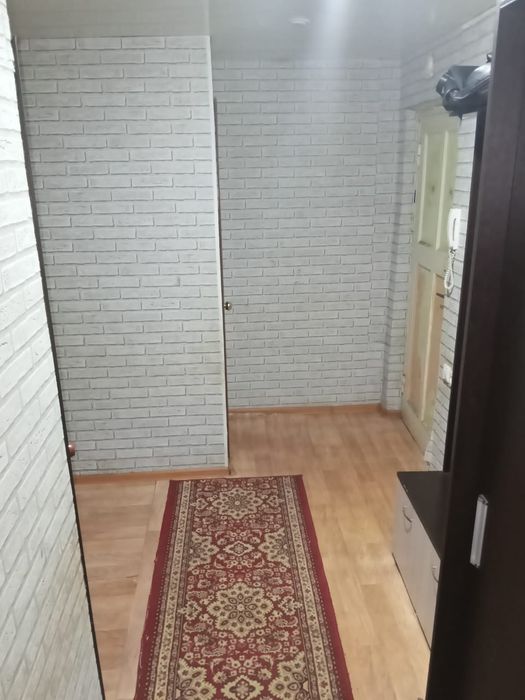 Продам 2-х ком Квартиру на 2 этаже
