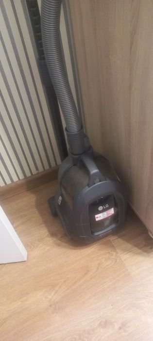 Продам пылесос!!!