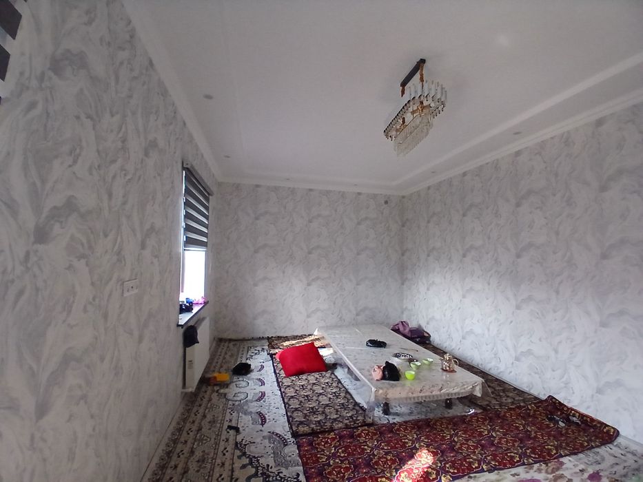 Yuqori Chirchiq tumani Yangibozorda Hovli sotiladi