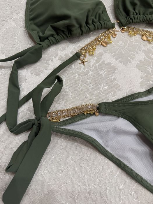 Продам новый купальник