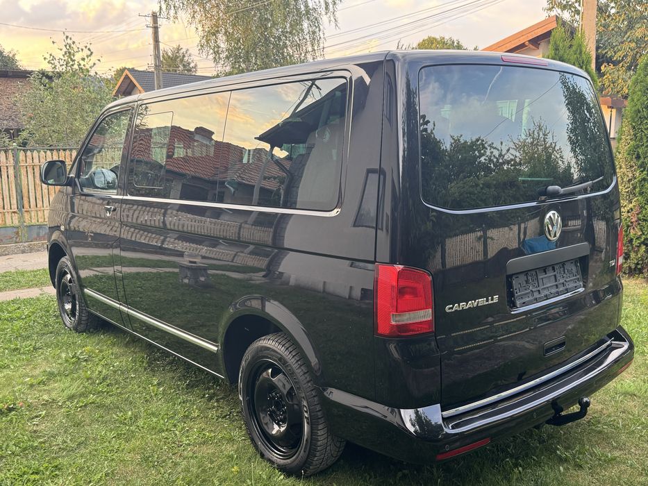 Volkswagen CARAVELLE 2.0 diesel 7+1 locuri Clima Xenon Led 2013 imp GERMANIA