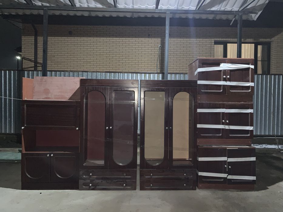 Комлект мебель шкаф тумба