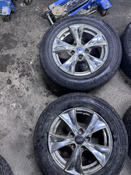 Диск с шинам   р15  Ауди