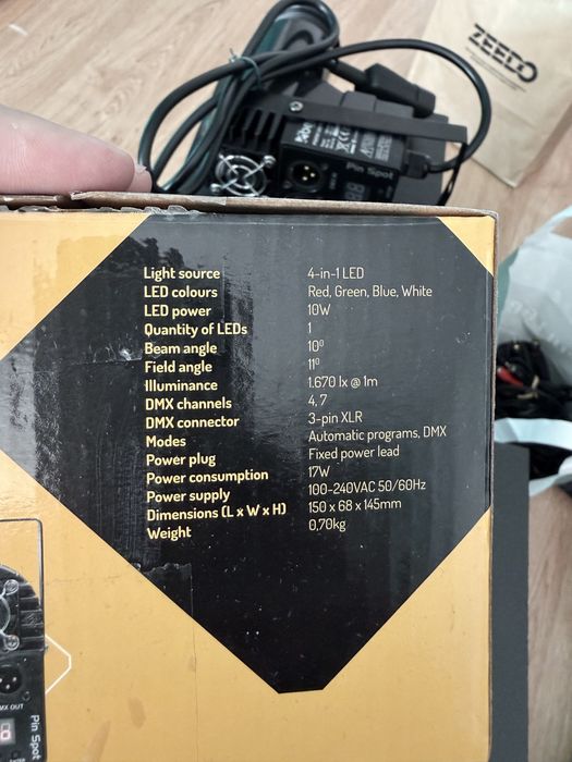 Led pin spot cu dmx 10W