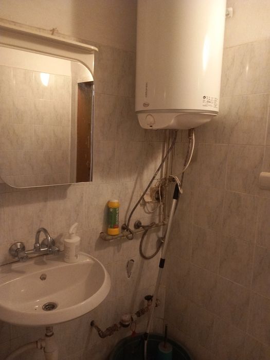 Дава се под наем Едностаен апартамент в Варна, Централна поща - 45 кв.м за 278.97 € - Снимка #2