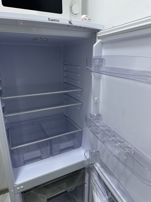 Холодильник Бирюса в отличном состоянии