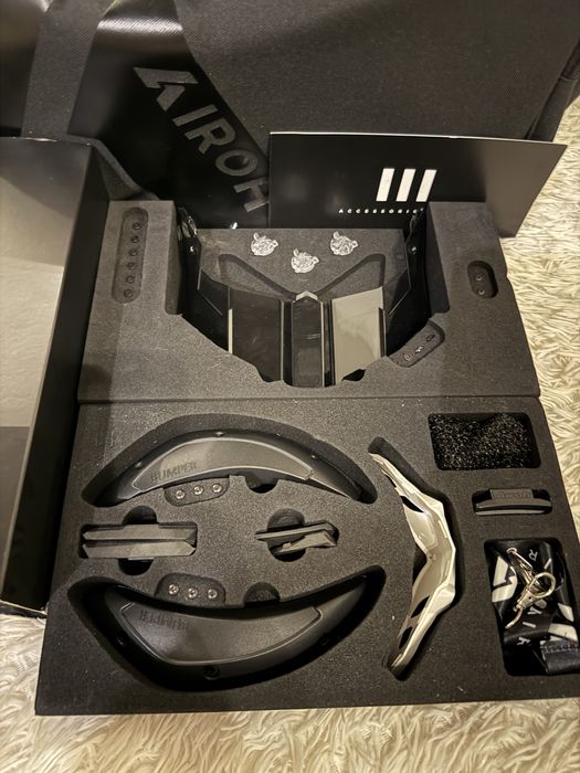 Airoh Aviator 3 зармер М