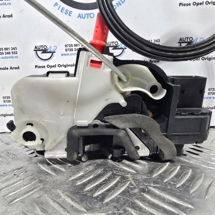 Broasca usa dreapta fata Opel Zafira C