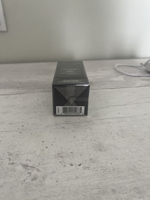 Парфюм tom ford oud wood