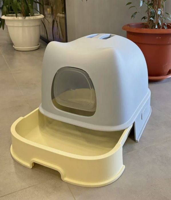 Закрытый лоток для кошек