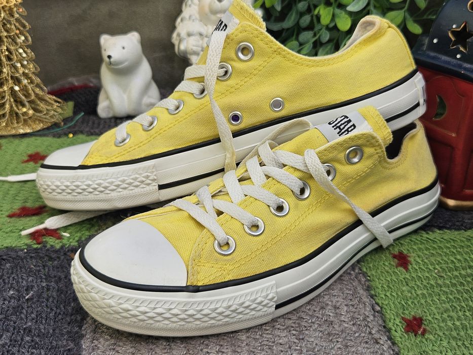 Converse кецове в жълто N37.5