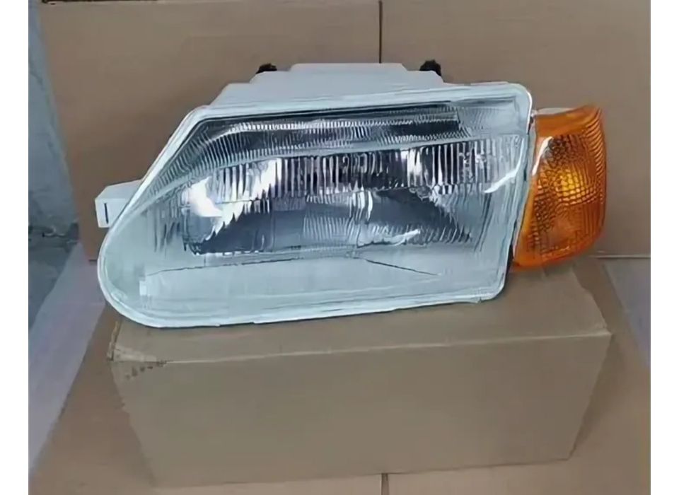 Продам фару Лада 2114-15