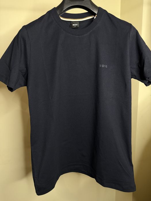 Boss тениски черна, тъмносиня, бяла