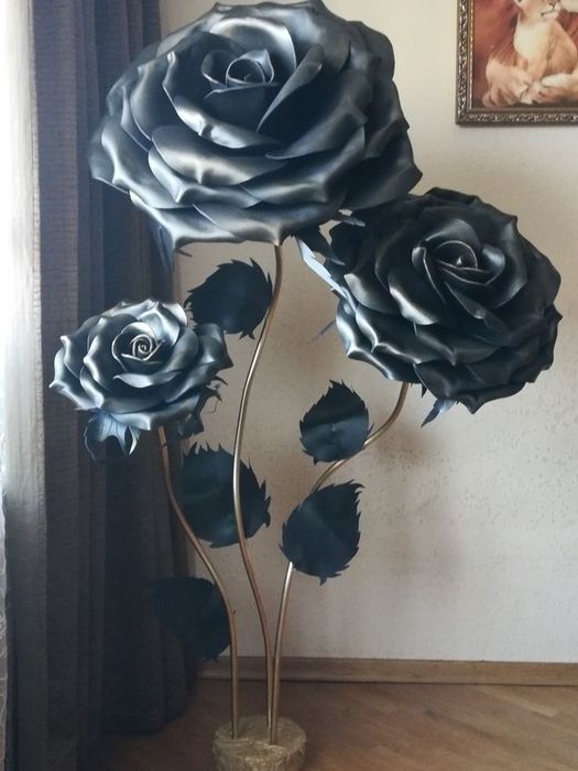 Художественная роза  из металла