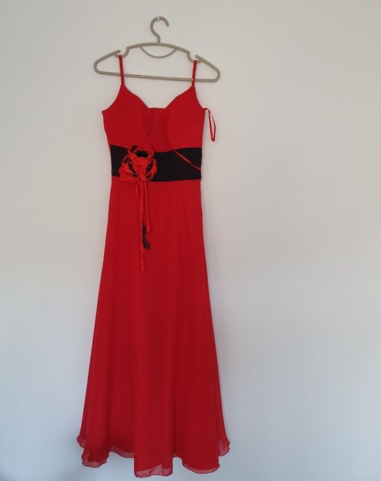 Rochie eleganta cu corset reglabil marime M noua