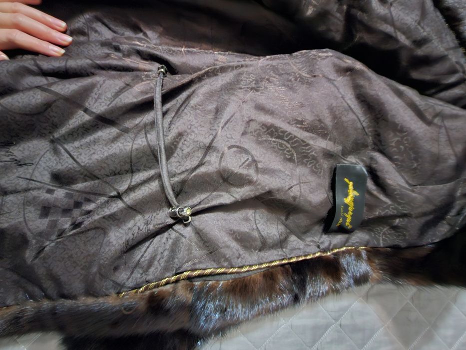 Норковую шуба на Kaspi red.