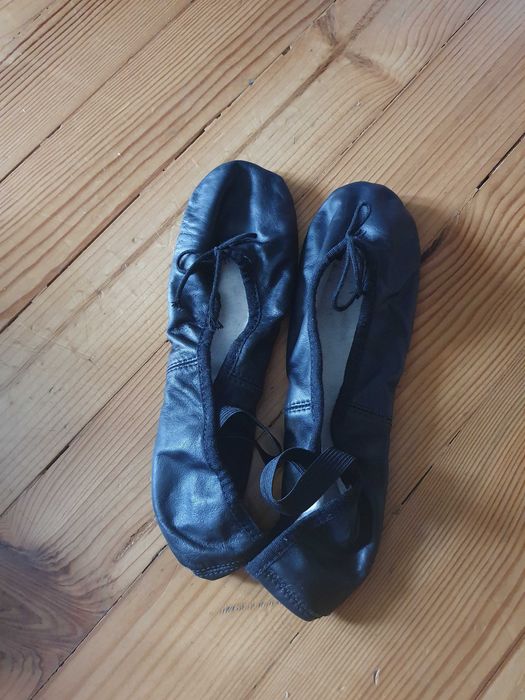 Балетни обувки -