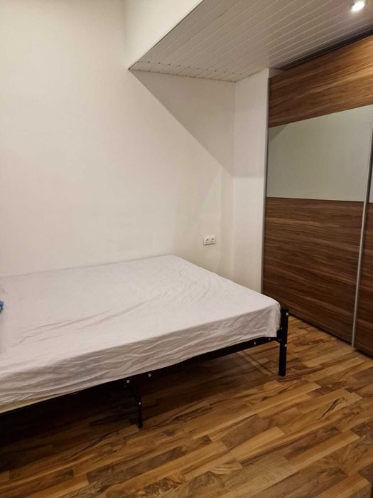 Дава се под наем Тристаен апартамент в София, Витоша - 100 кв.м за 561 € - Снимка #9