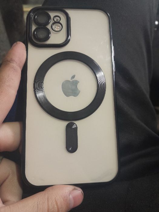 Продам или обмен айфон 12