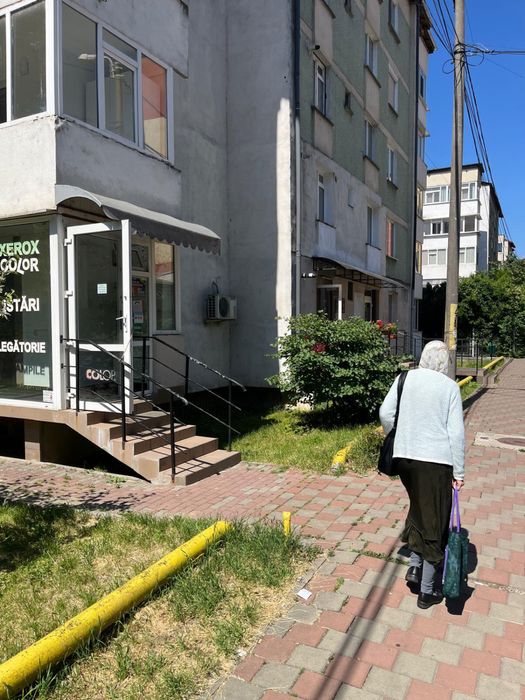 Spațiu comercial cu 3 unități separate | Zona Perla - BCR