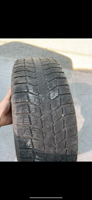 225/65/17 зимний балон