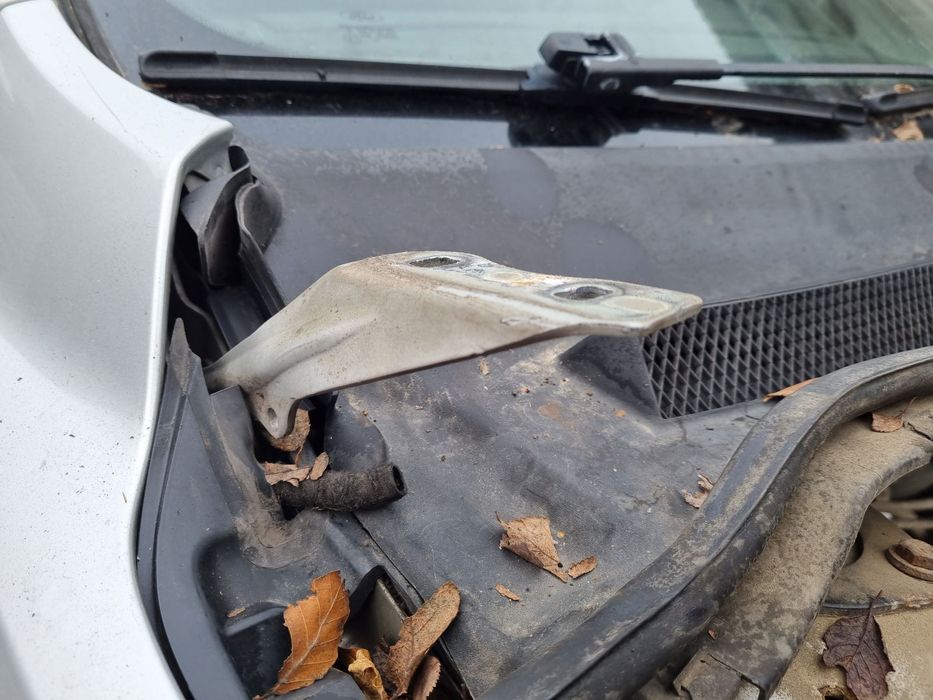 Set balamale capota Ford Focus 2 Combi (DA) [Fabr 2004-2012] OEM