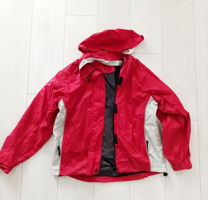 Geaca impermeabila McKinley