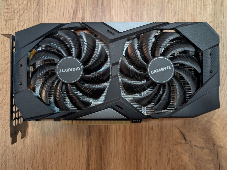 vand Gigabyte GTX 1660 SUPER OC 6gb