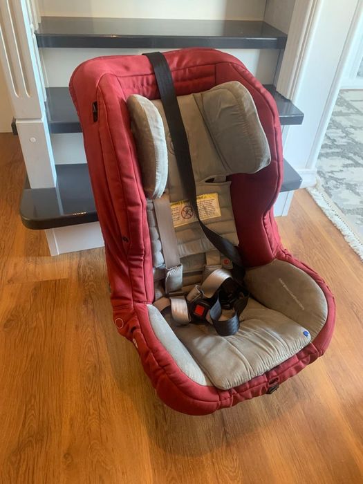 Детское автокресло