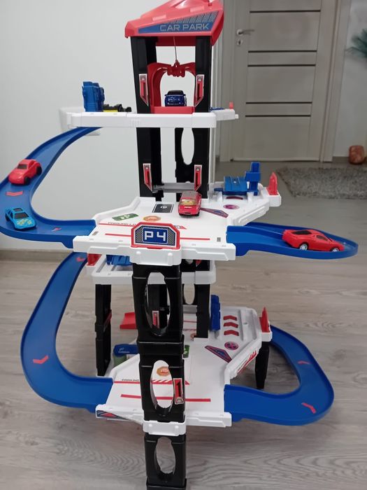 Jucarii circuit de masini