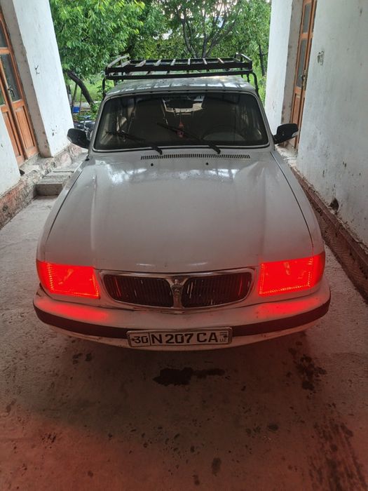 Gaz 3110  sotiladi