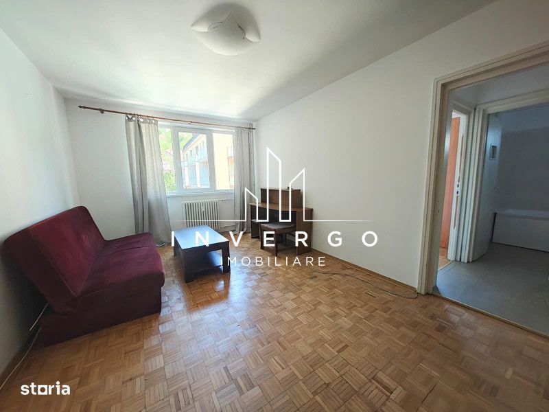 Apartament, 2 camere, de inchiriat, in Centru