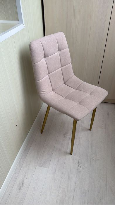 Продам стул новый