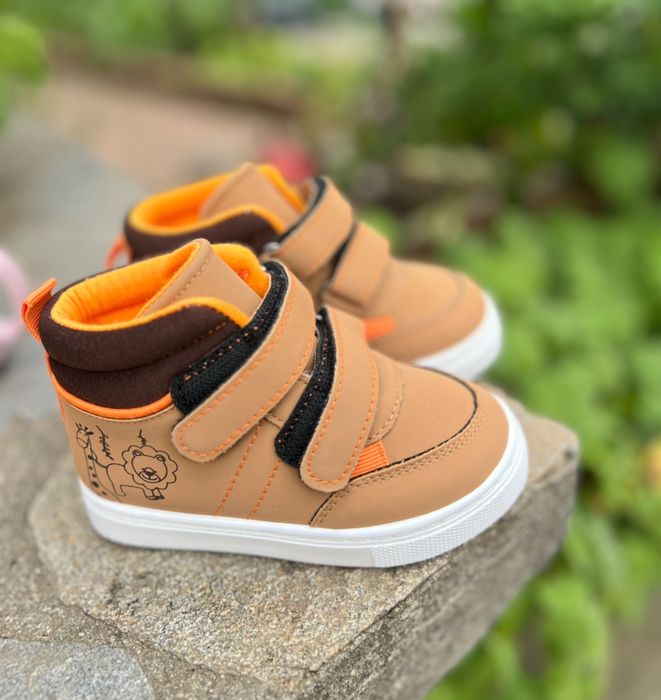 Детски обувки fox bunny и LCw