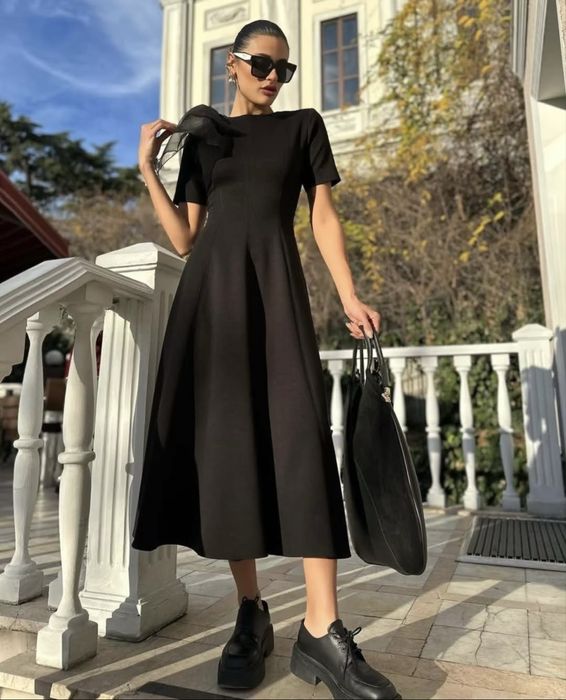 Шикароне черное платья