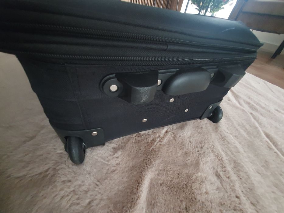 Vand troler aproape nou, neutilizat !