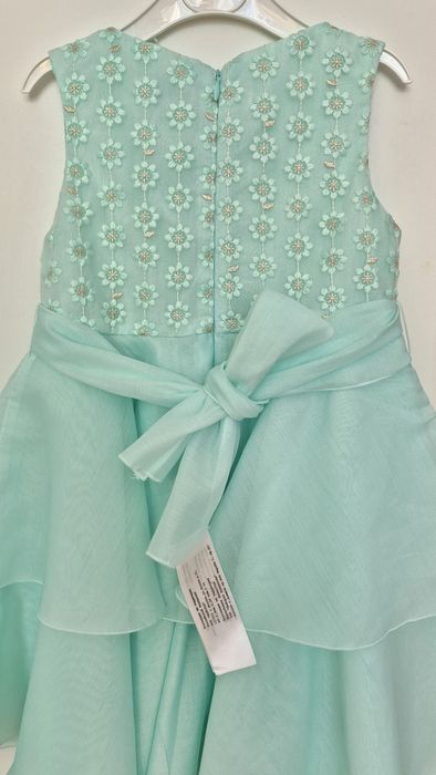 Mayoral рокля в цвят мента 6 г.