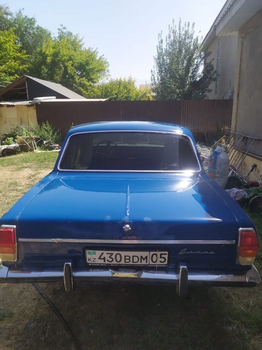 Автомобиль Волга 24