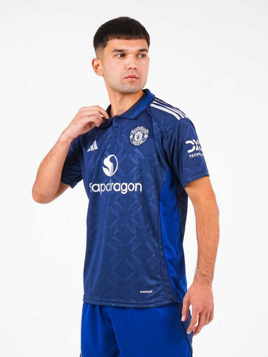 Футбольная форма Манчестер Юнайтед