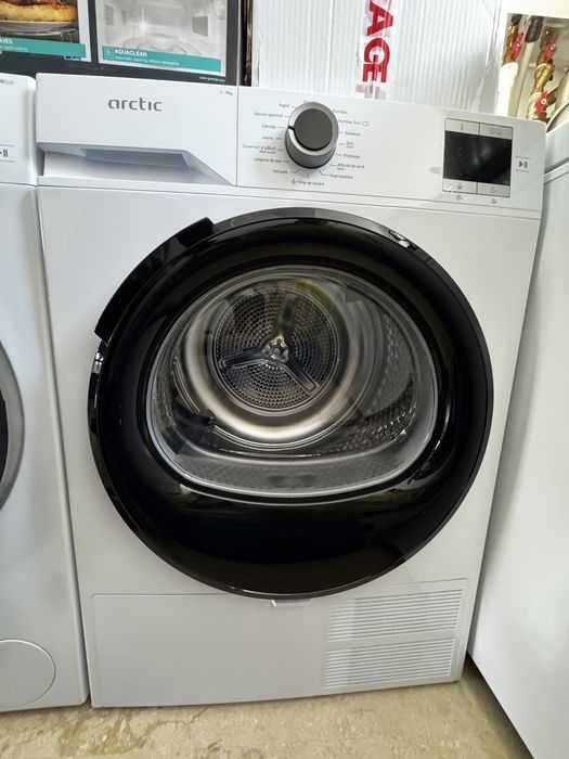 Uscator de rufe ARCTIC, 9kg, 15 programe, pompa de caldura