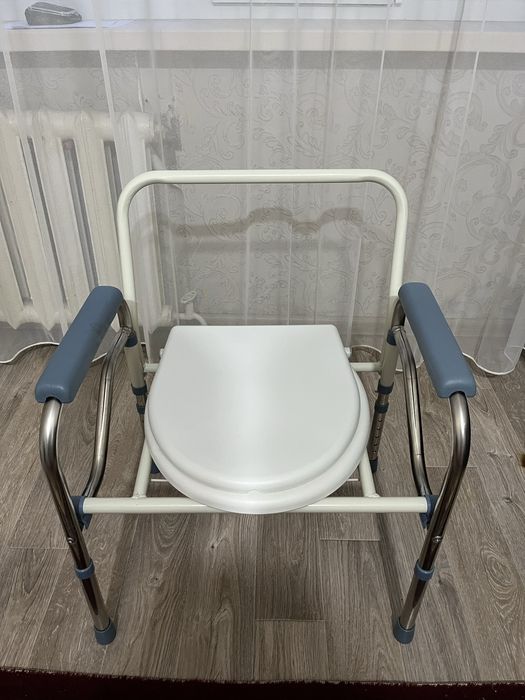 Биотуалет для пожылых