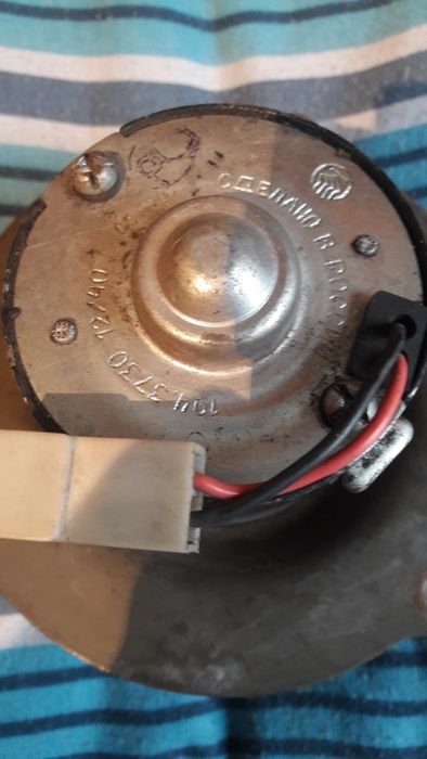 моторчик с крыльчаткой