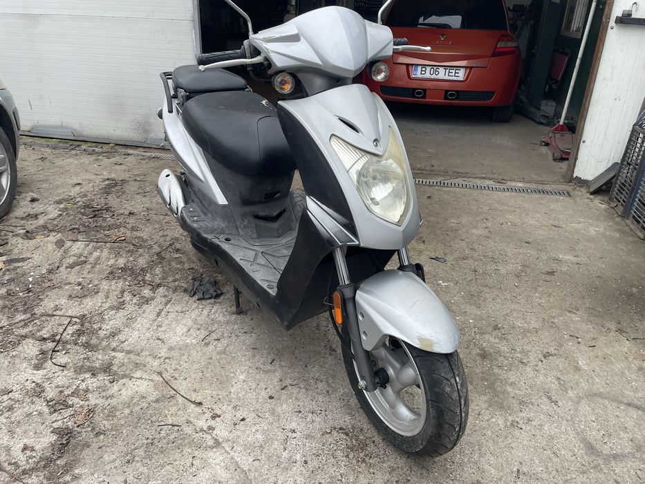 Scuter Kymco Agility 50