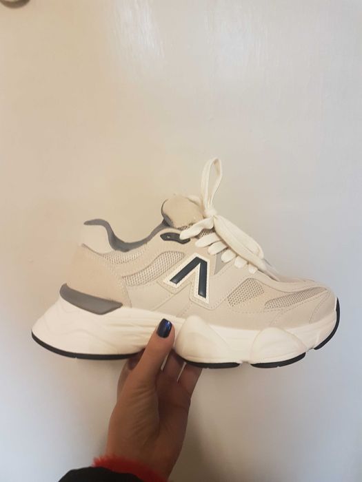 Нови дамски маратонки